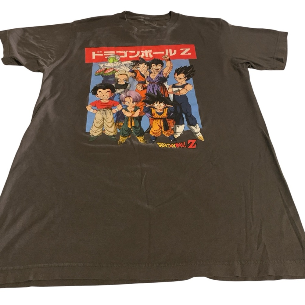 4 medium T-shirt bundle - Picture 3 of 8